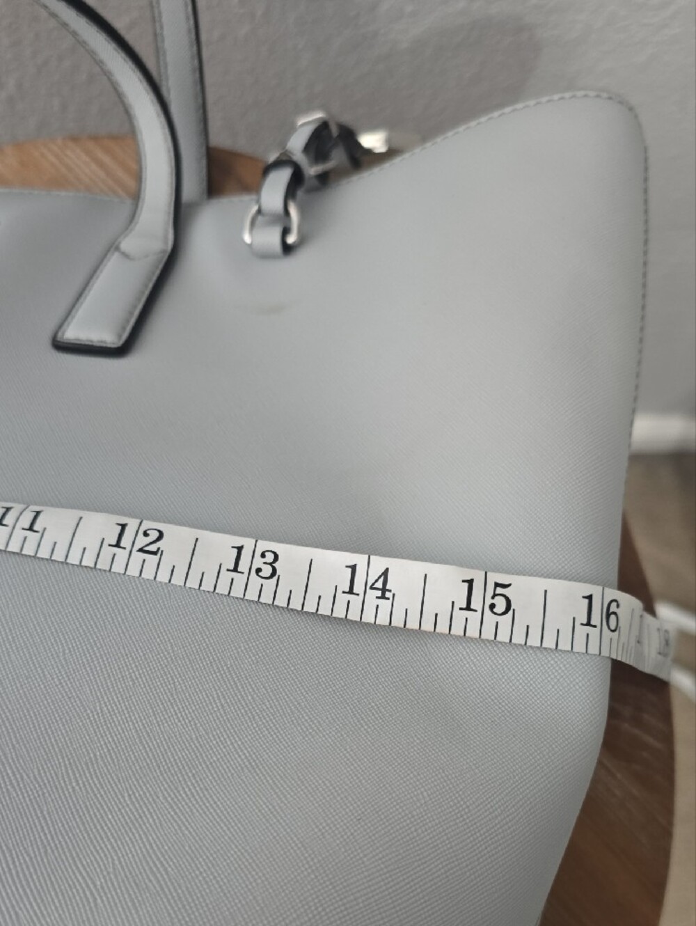 Marc Jacobs Luggage Tag Tote Griffin Gray - Picture 16 of 16
